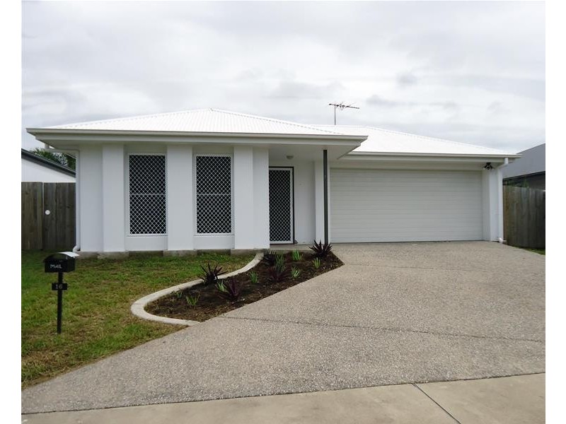 16 Helmsman Drive, Bucasia QLD 4750