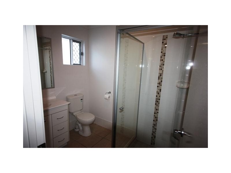 16 Helmsman Drive, Bucasia QLD 4750