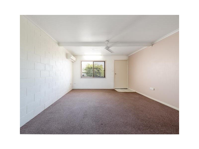 2/4 Graves Street, North Mackay QLD 4740