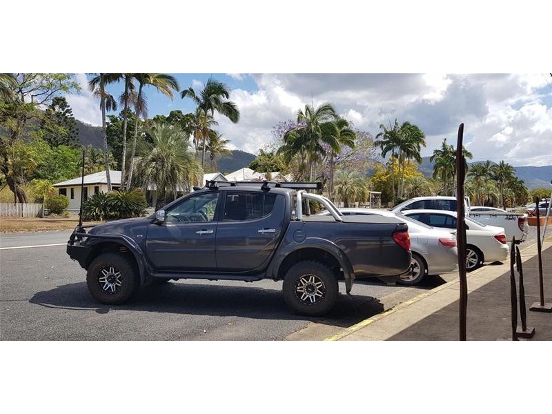 13 Anzac Parade, Finch Hatton QLD 4756