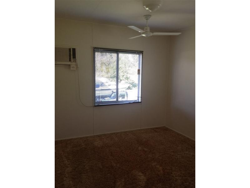 121 Zelma Street, Grasstree Beach QLD 4740