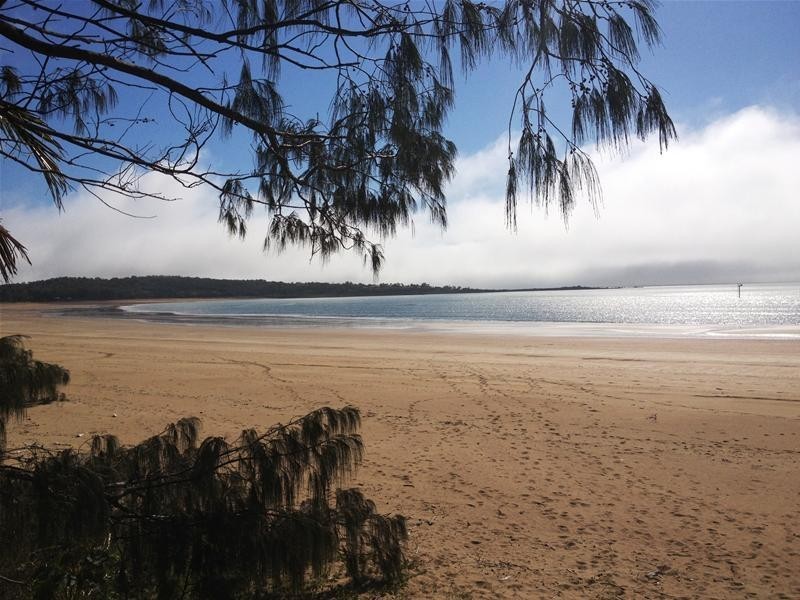 121 Zelma Street, Grasstree Beach QLD 4740