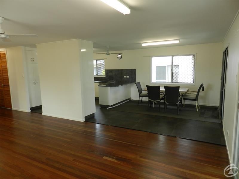 32 The Esplanade, Grasstree Beach QLD 4740