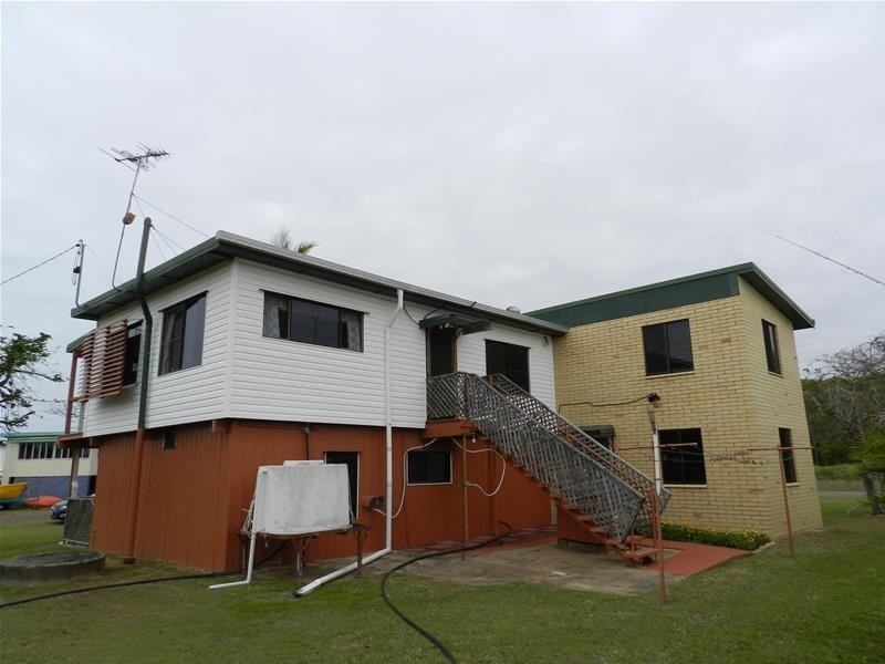 111 Zelma Street, Grasstree Beach QLD 4740