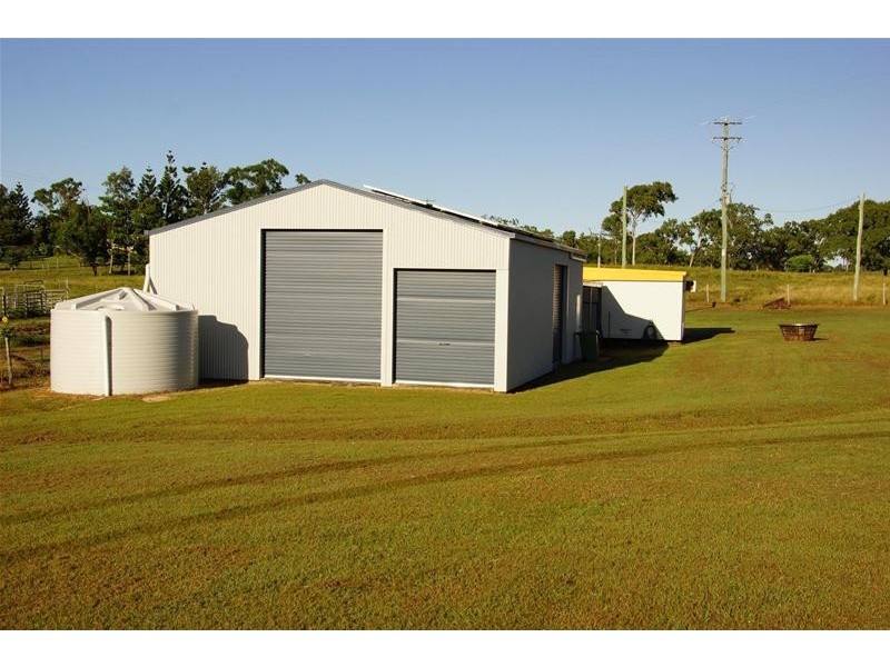 82 Finato Road, Sarina Beach QLD 4737