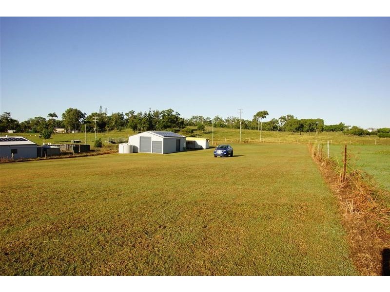 82 Finato Road, Sarina Beach QLD 4737