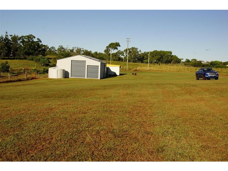 82 Finato Road, Sarina Beach QLD 4737