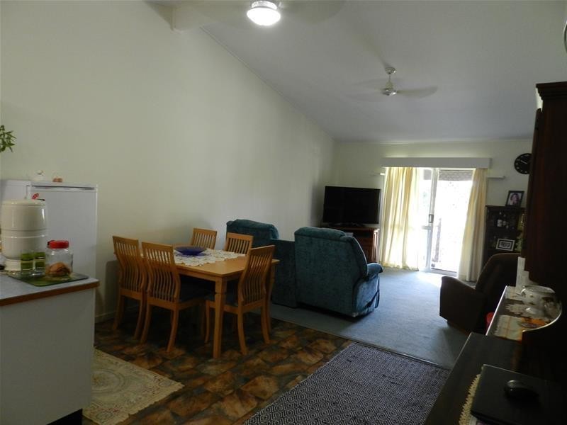 1/13 Michael Avenue, Sarina QLD 4737