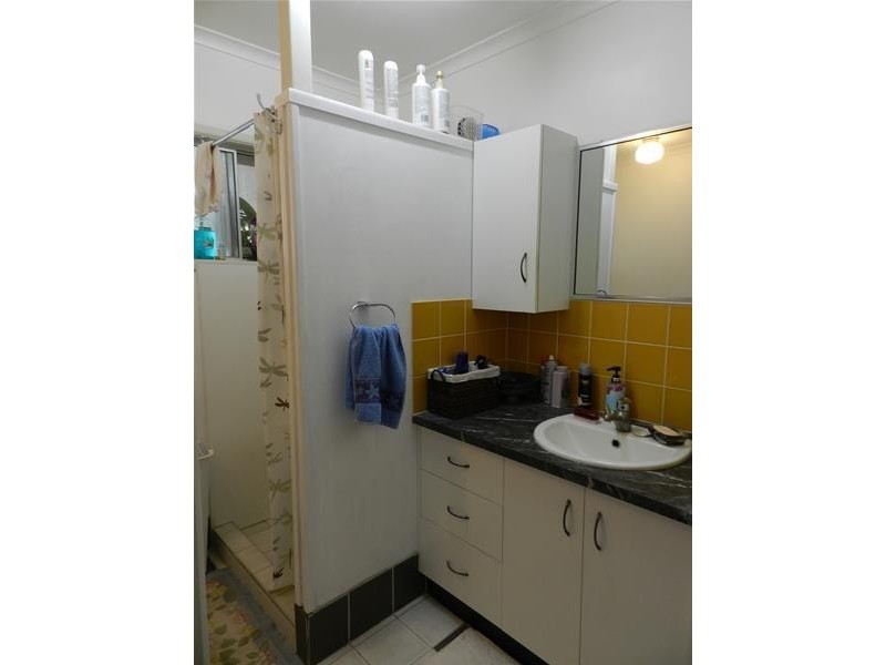 1/13 Michael Avenue, Sarina QLD 4737