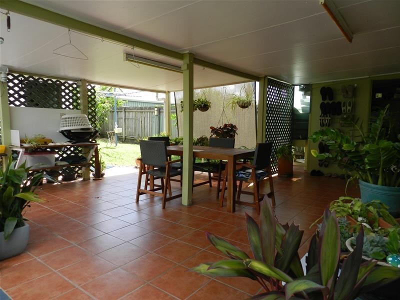 1/13 Michael Avenue, Sarina QLD 4737