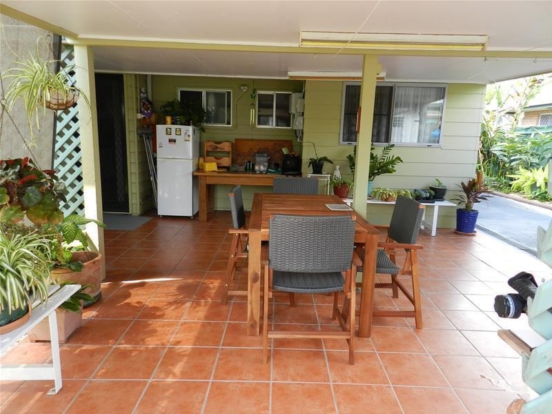 1/13 Michael Avenue, Sarina QLD 4737