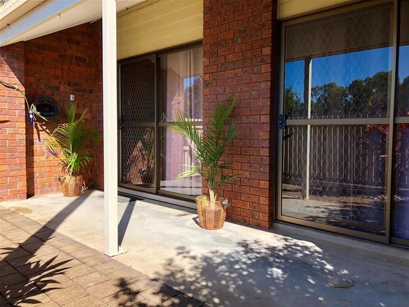 2/4 Baur Street, North Mackay QLD 4740