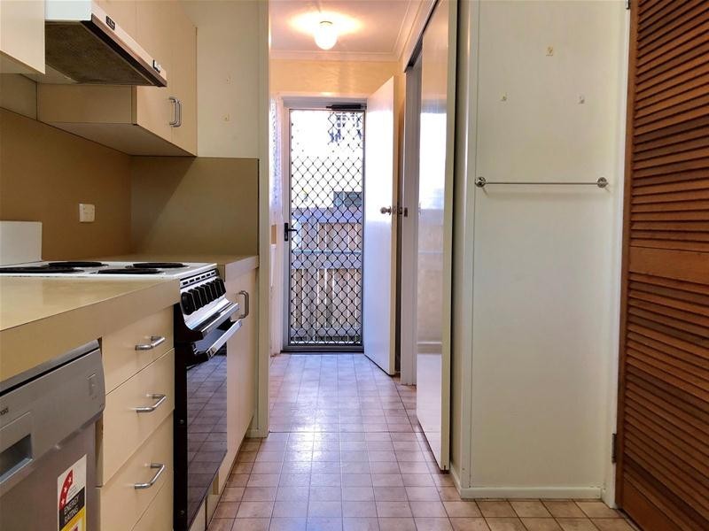 2/4 Baur Street, North Mackay QLD 4740