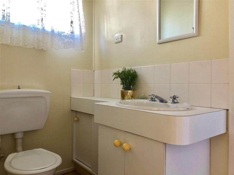 2/4 Baur Street, North Mackay QLD 4740