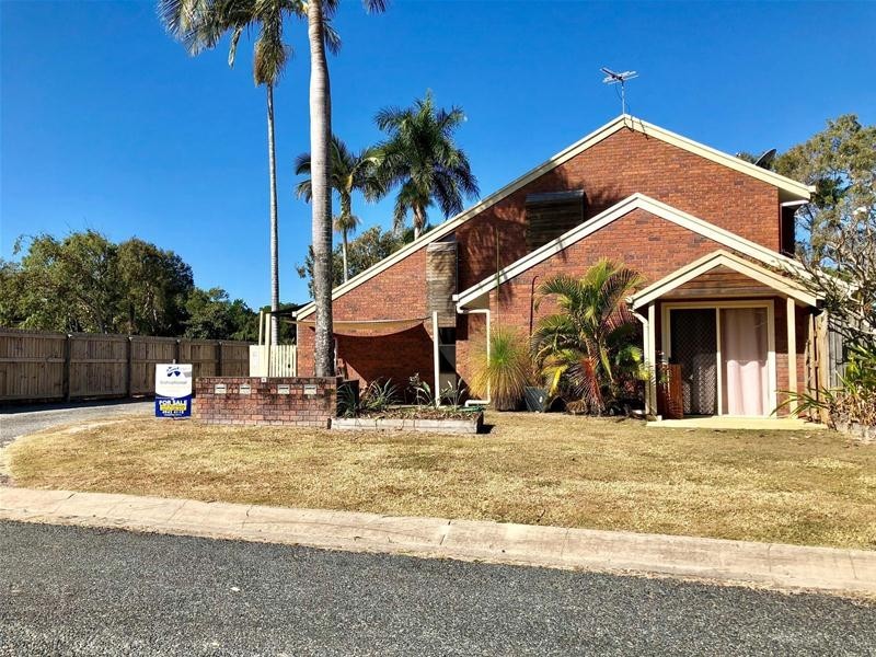 2/4 Baur Street, North Mackay QLD 4740
