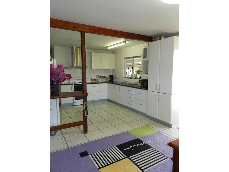 723 Grasstree Road, Grasstree Beach QLD 4740