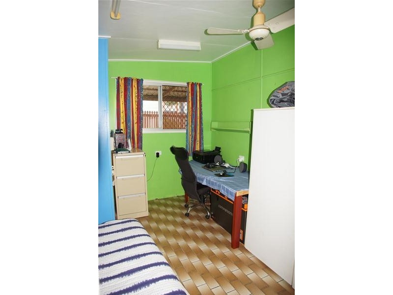 23 Anzac Street, Sarina QLD 4737