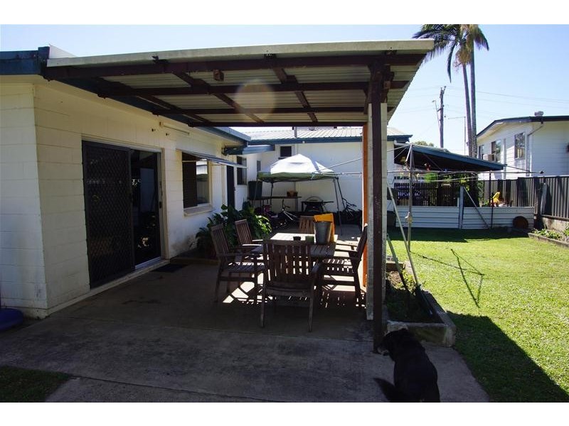 23 Anzac Street, Sarina QLD 4737