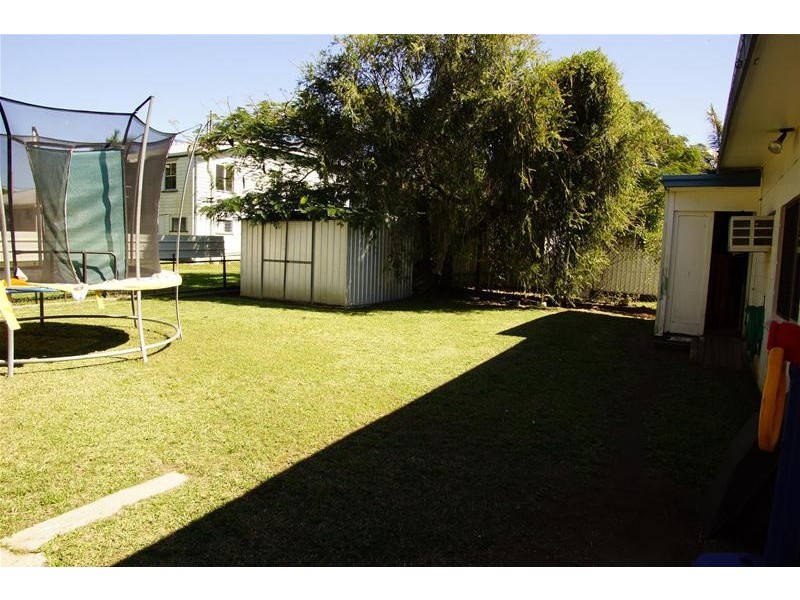 23 Anzac Street, Sarina QLD 4737