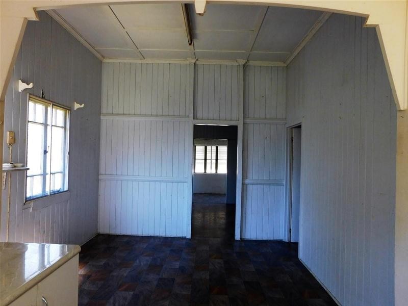 6 Breen Street, Sarina QLD 4737