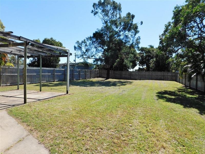 6 Breen Street, Sarina QLD 4737