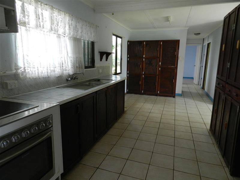 28 Chelona Park Drive, Sarina QLD 4737