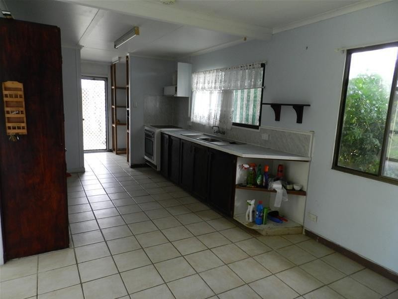 28 Chelona Park Drive, Sarina QLD 4737