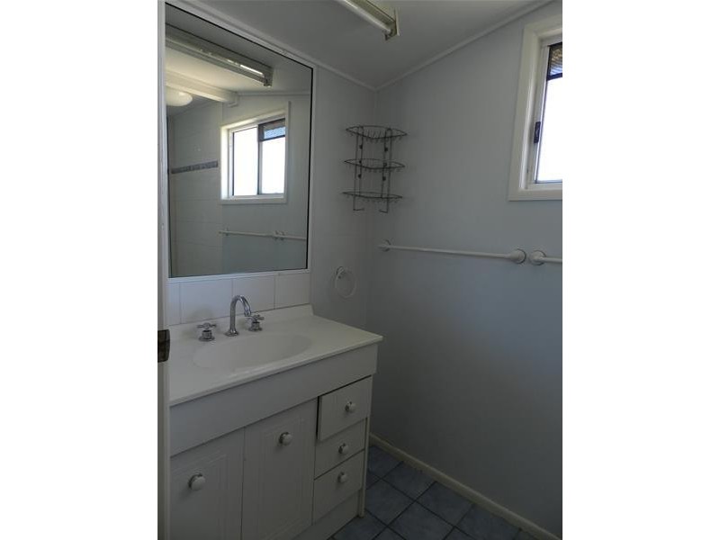 6 Swan Street, Armstrong Beach QLD 4737