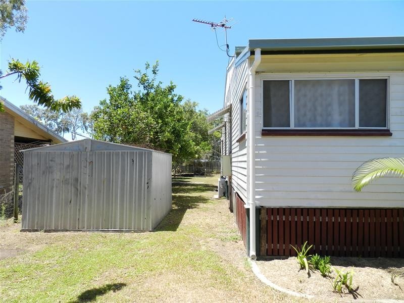 6 Swan Street, Armstrong Beach QLD 4737