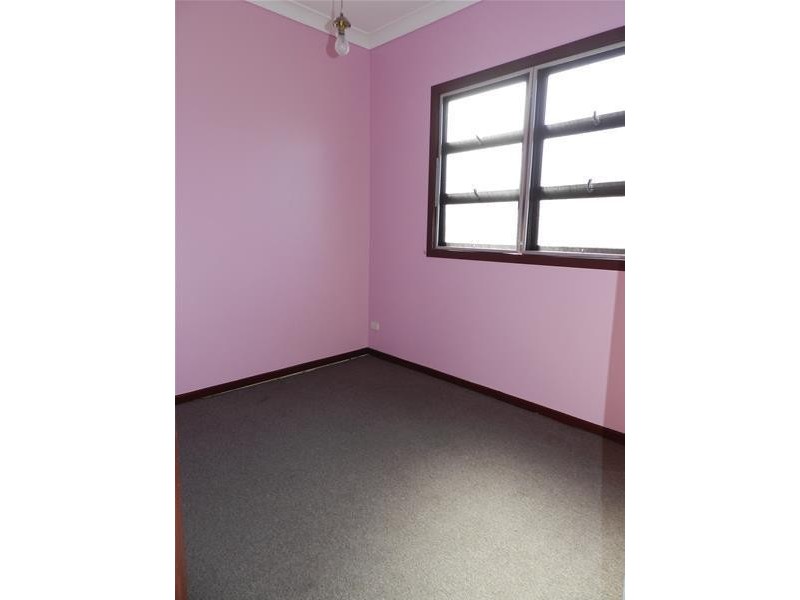 1 Innes Street, Sarina QLD 4737