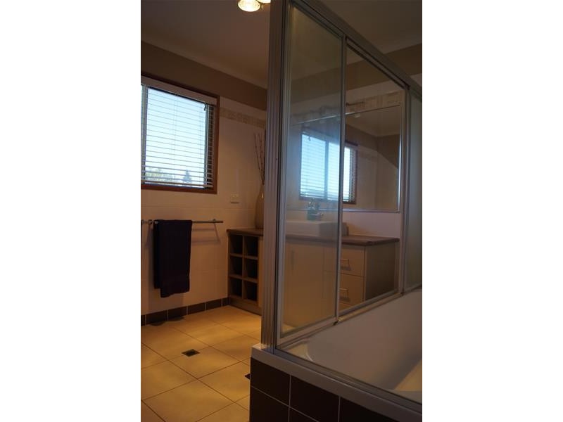 39 Zelma Street, Grasstree Beach QLD 4740