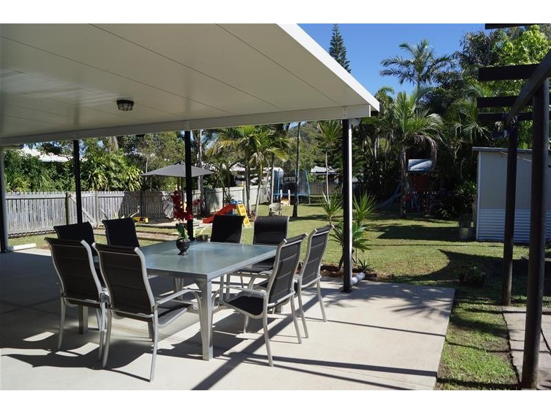 39 Zelma Street, Grasstree Beach QLD 4740
