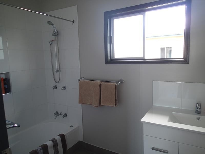 6 Langdon Street, Sarina QLD 4737