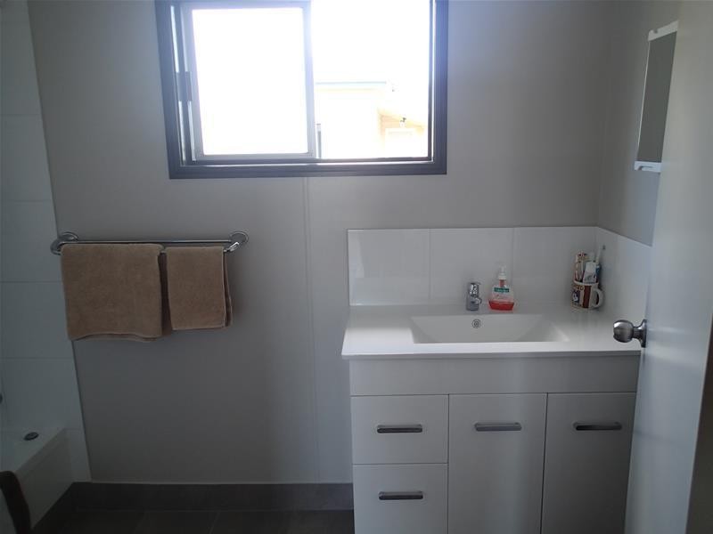 6 Langdon Street, Sarina QLD 4737