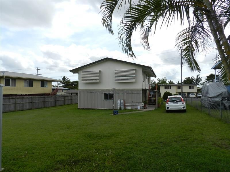 9 Petersen Street, Sarina QLD 4737