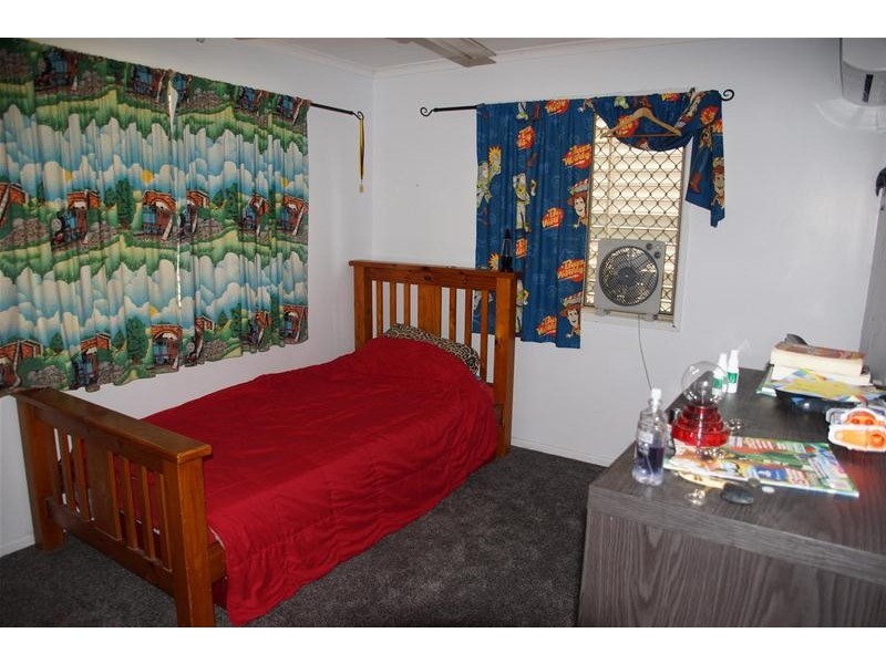 15 Fremont Avenue, Sarina QLD 4737