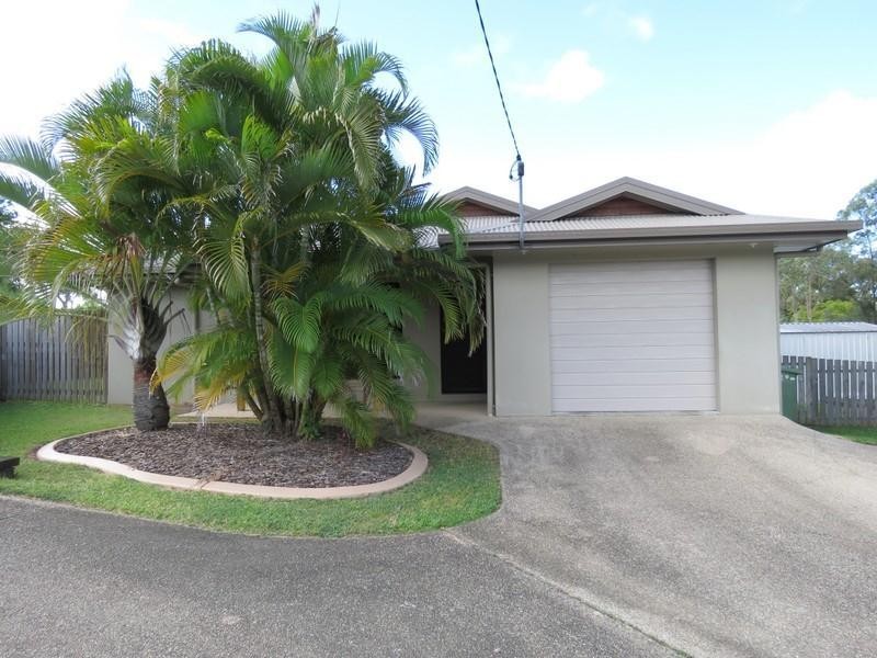 2/1 Golfcourse Road, Sarina QLD 4737