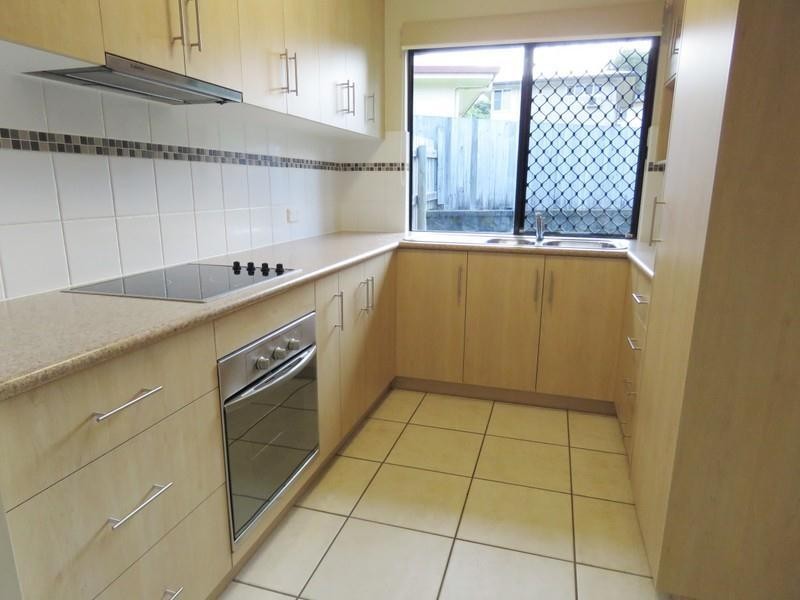 2/1 Golfcourse Road, Sarina QLD 4737