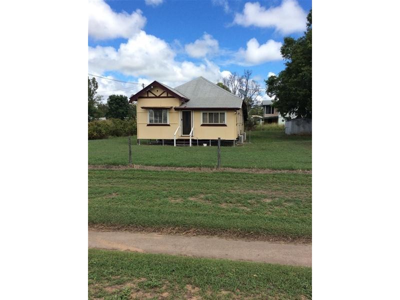 46 Oxford Street, Nebo QLD 4742