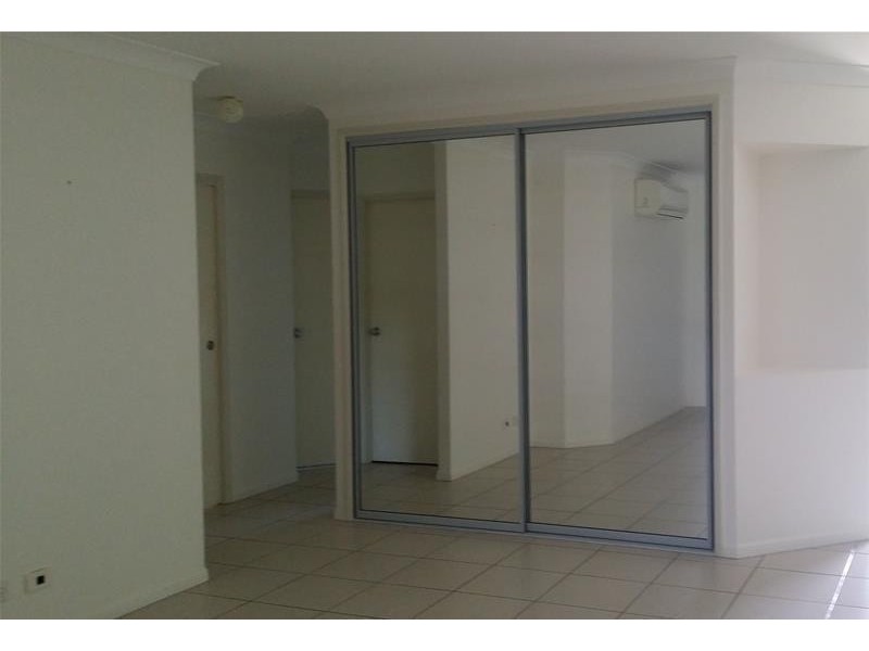 33 Deguara Avenue, Armstrong Beach QLD 4737