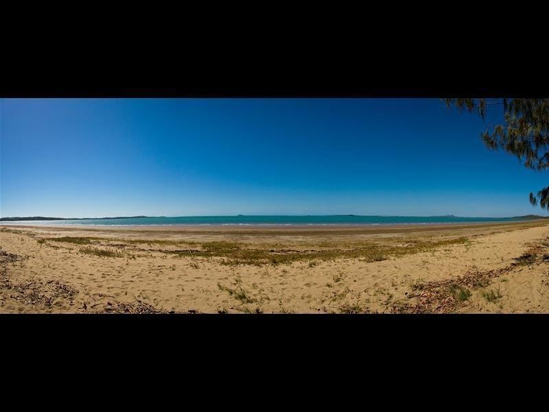 33 Deguara Avenue, Armstrong Beach QLD 4737