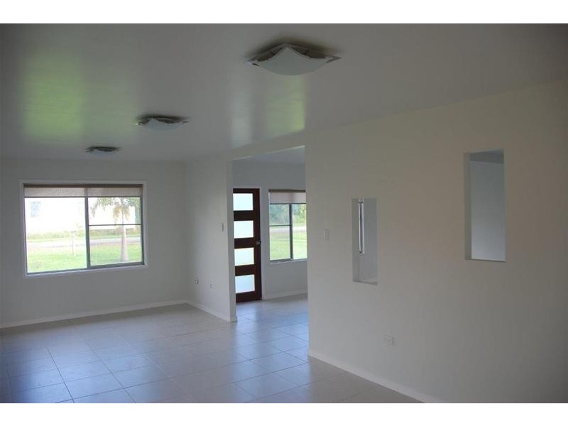 27 Brewers Road, Sarina QLD 4737