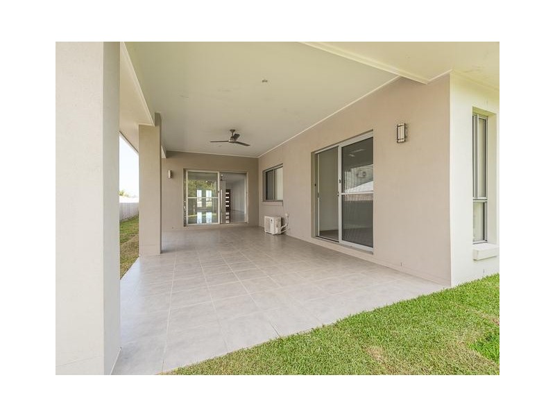 51 Village Circuit, Eimeo QLD 4740