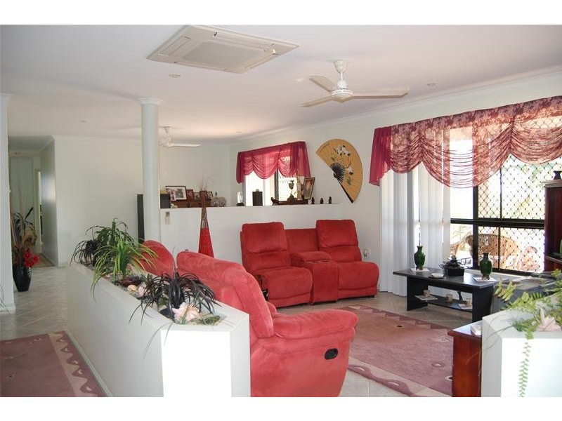 15 Seabreeze Court, Freshwater Point QLD 4737