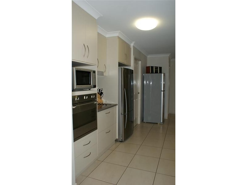 89 Zelma Street, Grasstree Beach QLD 4740