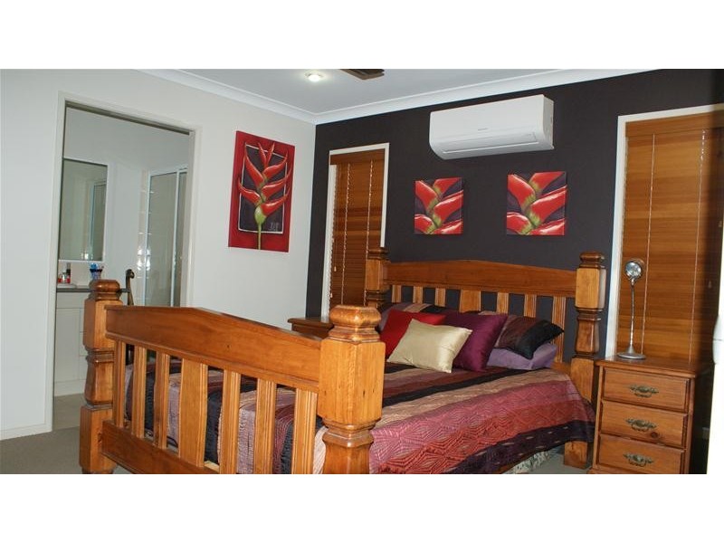 89 Zelma Street, Grasstree Beach QLD 4740