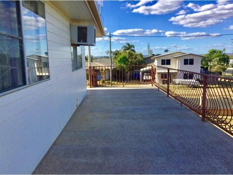 1/46 Shannon Drive, Moranbah QLD 4744