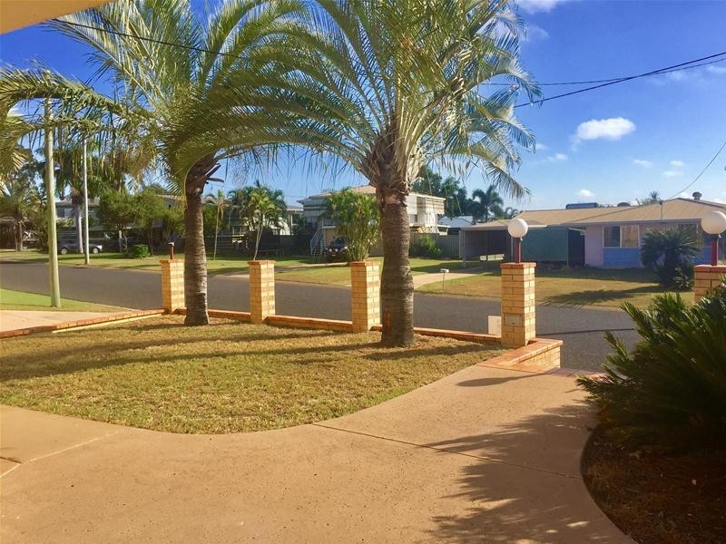 1/46 Shannon Drive, Moranbah QLD 4744