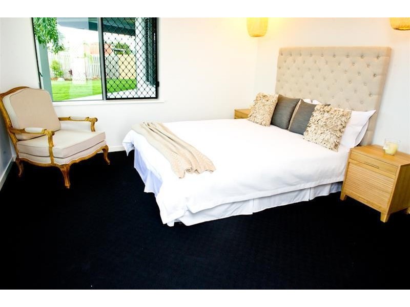 24 Pacific Avenue, Sarina QLD 4737