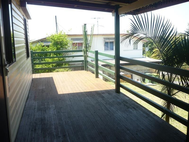 11 Hill Street, Sarina QLD 4737